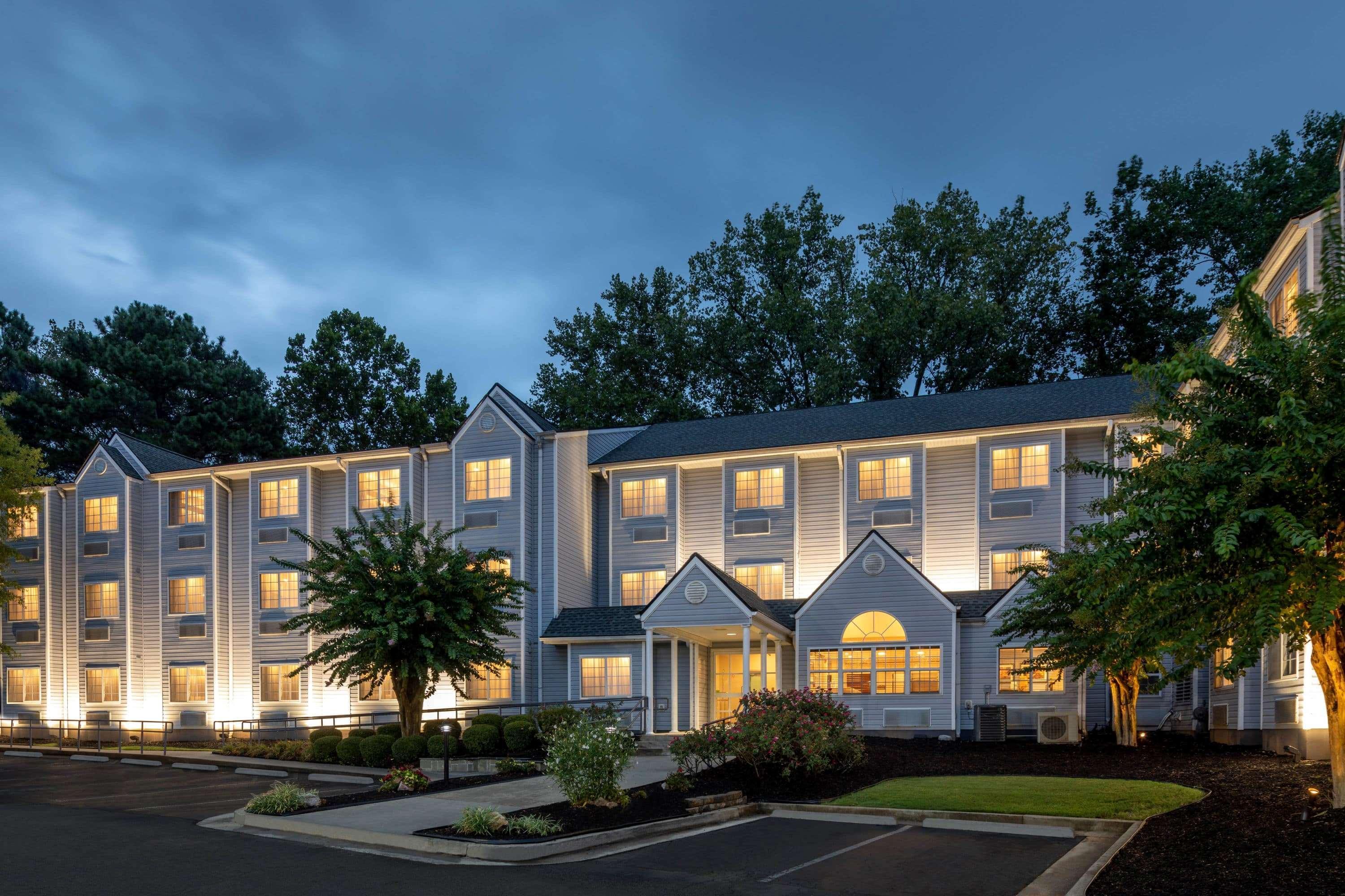 Microtel Inn & Suites By Wyndham Atlanta Buckhead Area Esterno foto