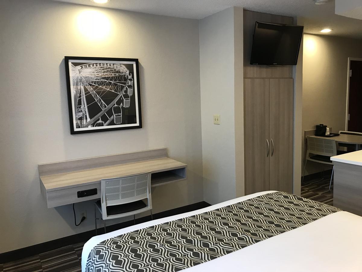 Microtel Inn & Suites By Wyndham Atlanta Buckhead Area Esterno foto