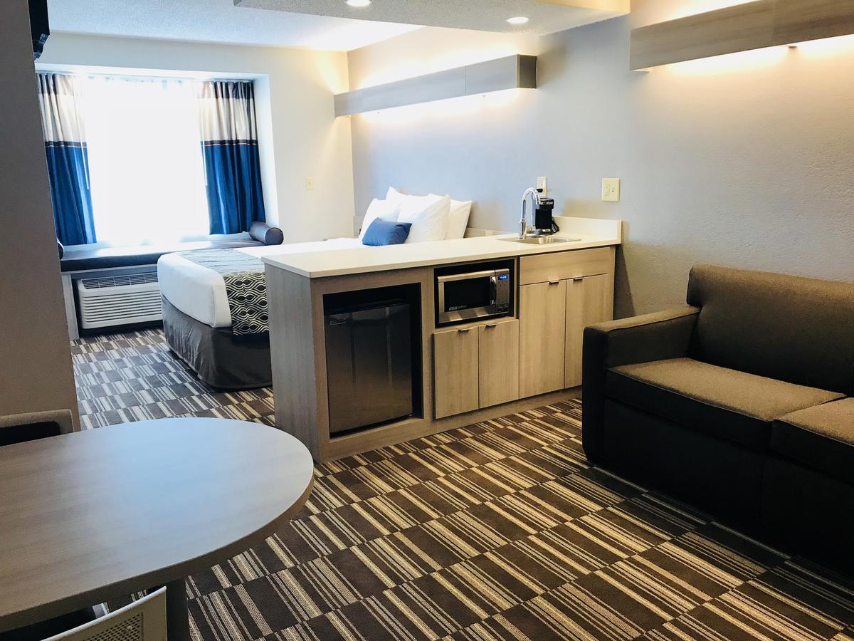 Microtel Inn & Suites By Wyndham Atlanta Buckhead Area Esterno foto