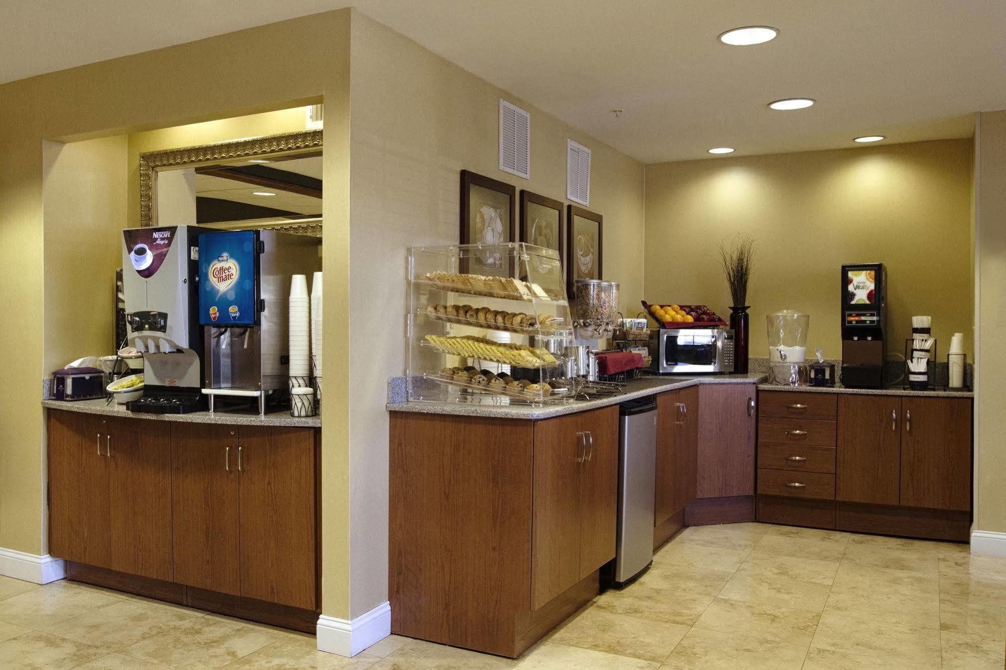 Microtel Inn & Suites By Wyndham Atlanta Buckhead Area Esterno foto
