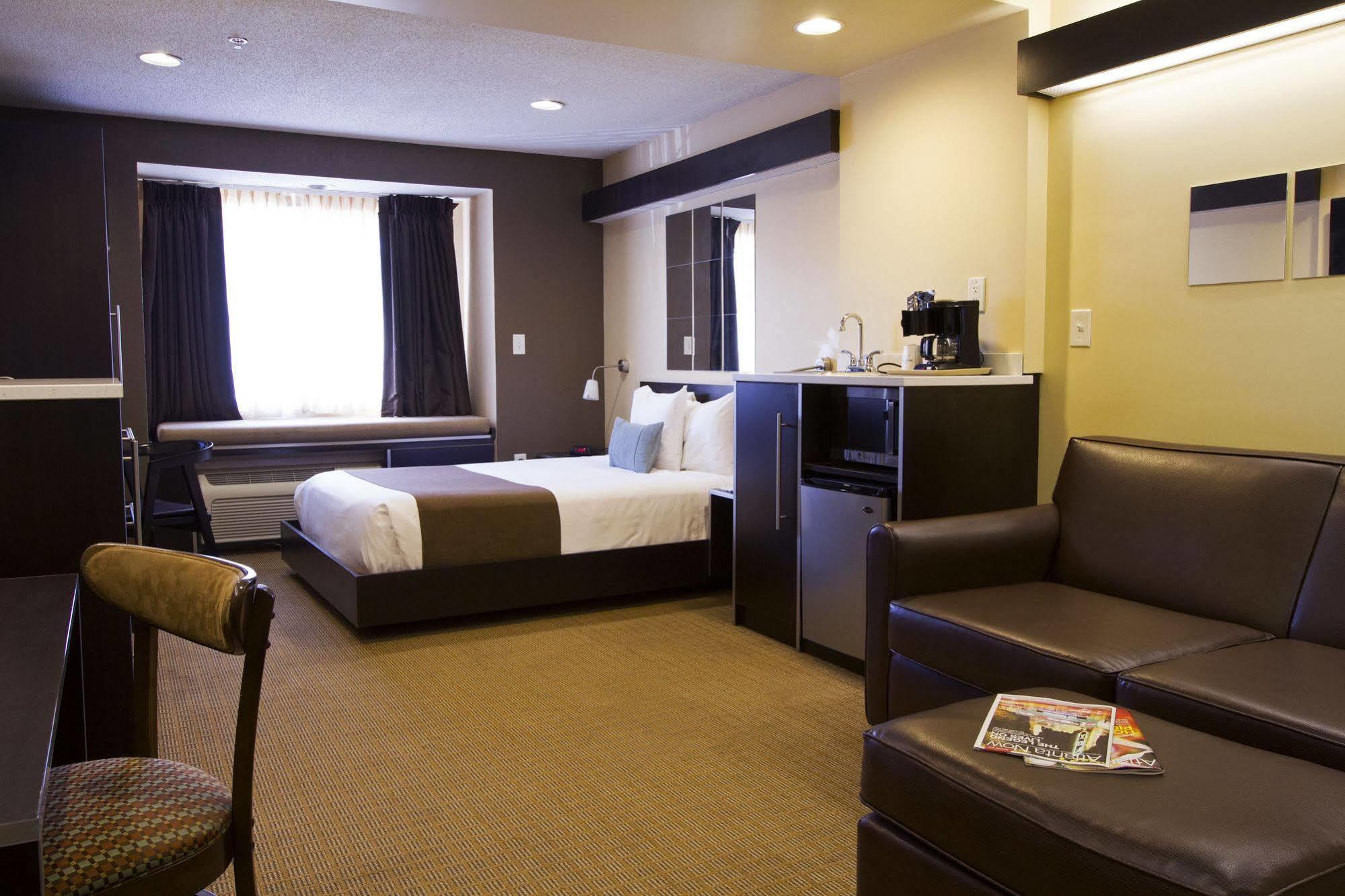 Microtel Inn & Suites By Wyndham Atlanta Buckhead Area Esterno foto